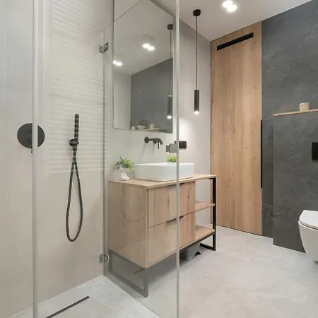 Appartement Elegant For 4 People In By Renters