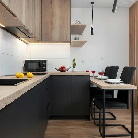 Elegant For 4 People In By Renters * وودج